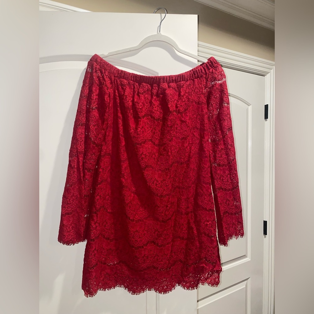 RED LACE OFF-THE-SHOULDER DRESS